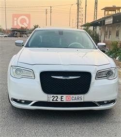 کرایسلەر 300